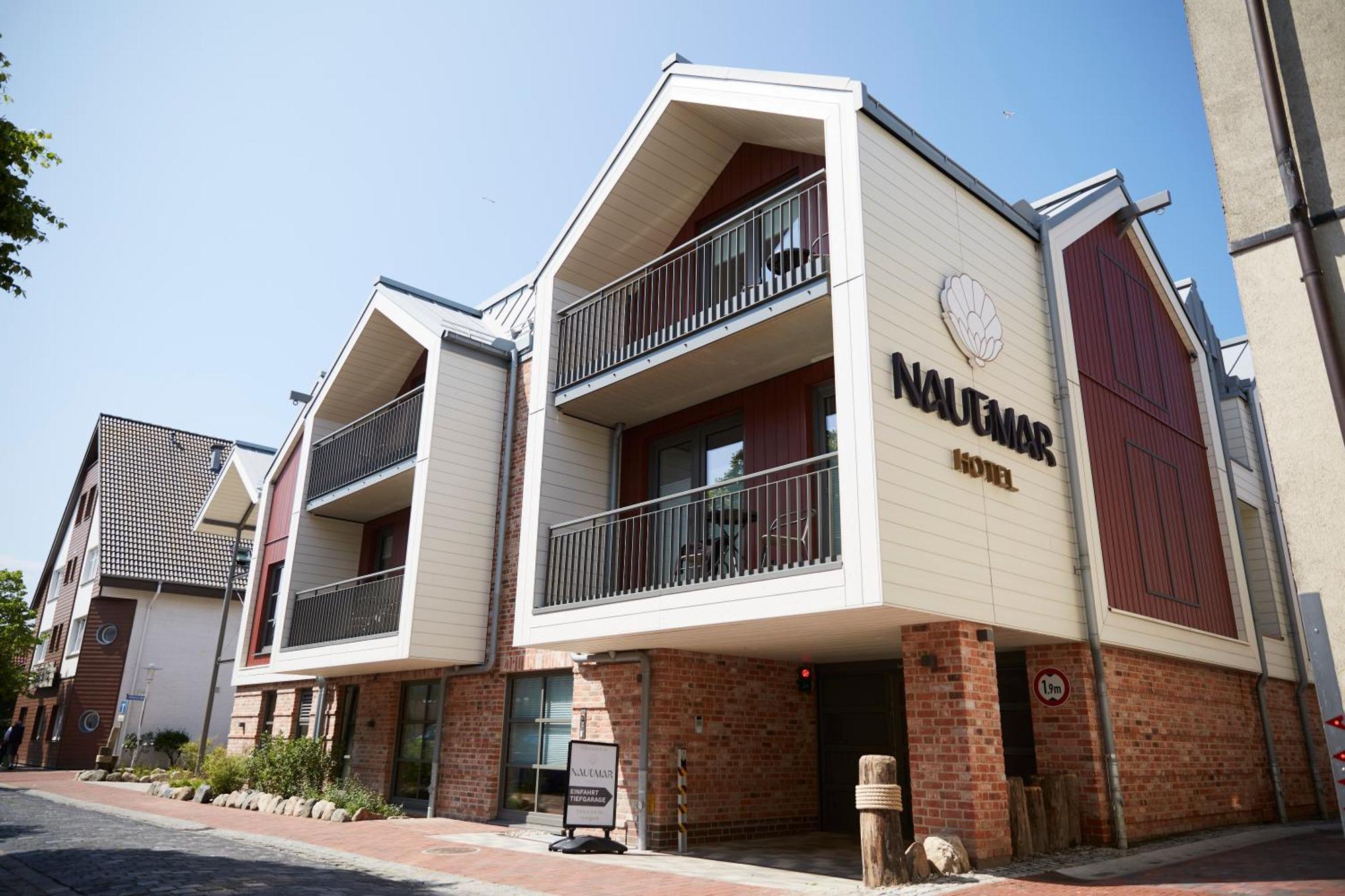 Grand Hotel Nautimar Busum Exterior photo